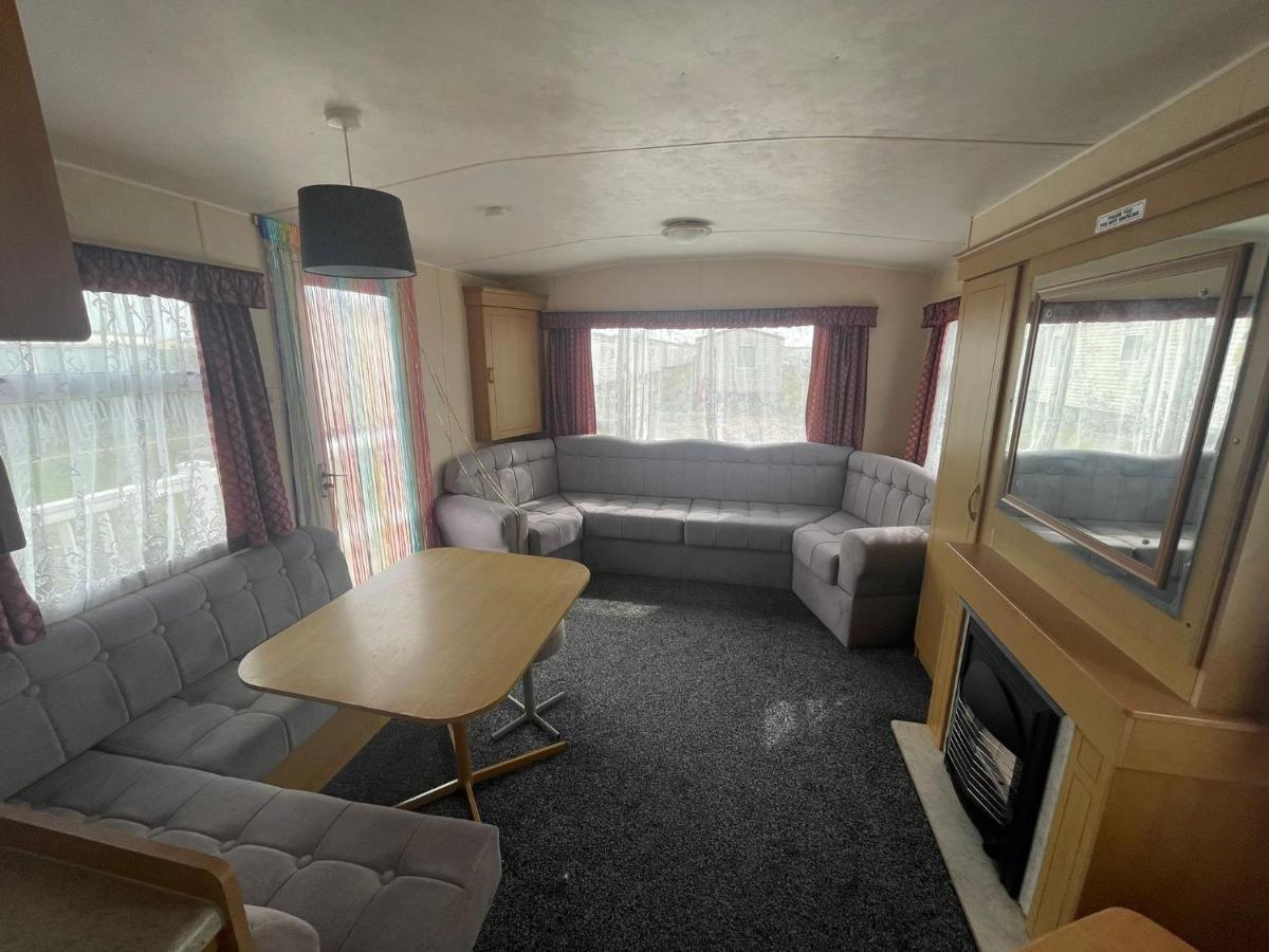 A13 The Chase 8 Berth Caravan * Skegness